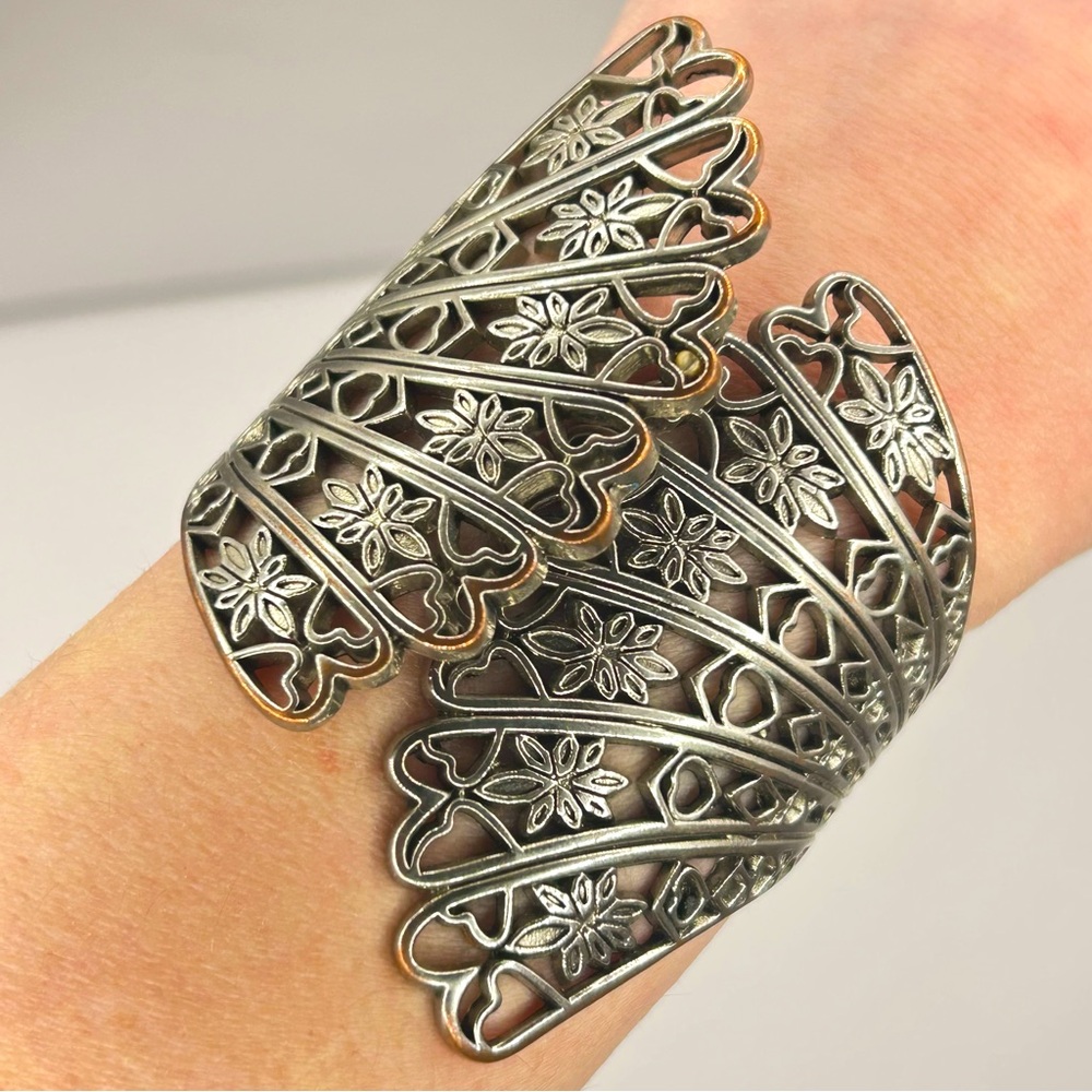 Decorative Boho Statement Clamp Cuff Bracelet | 🙀 3/$18